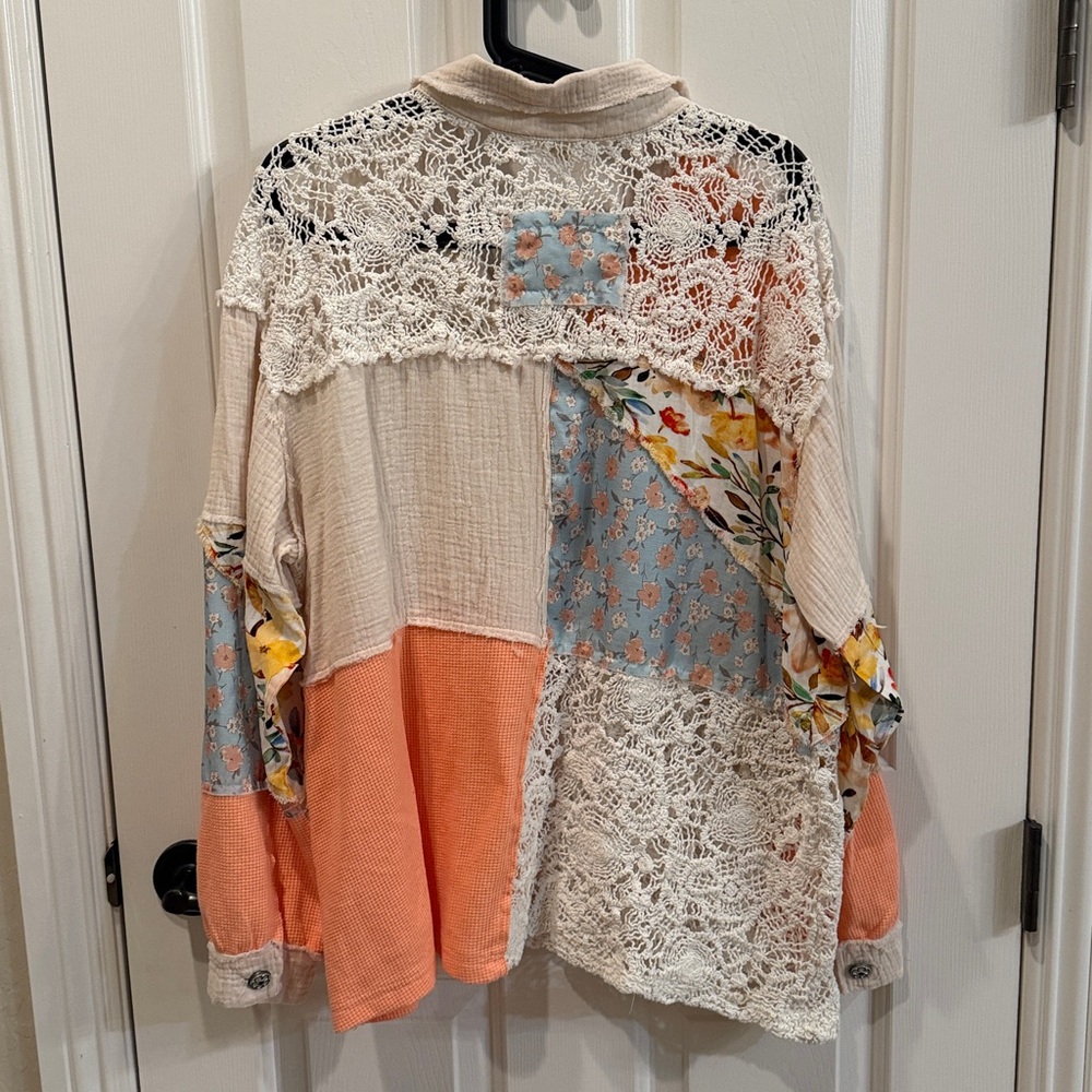 POL “ Marie 4 “ POL Double Gauze Top with Raw Edge Detail in Natural 78 - Picture 7 of 7